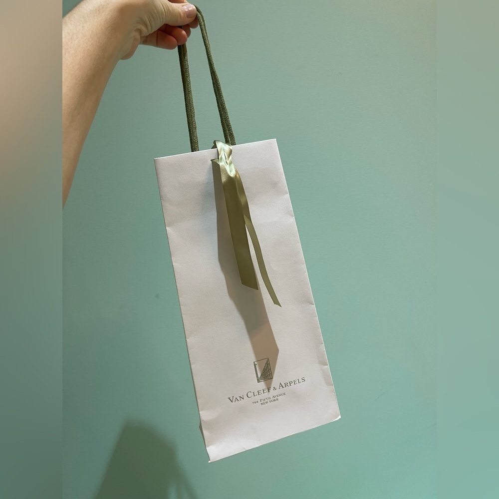Van Cleef & Arpels White Bag With Green Handles
